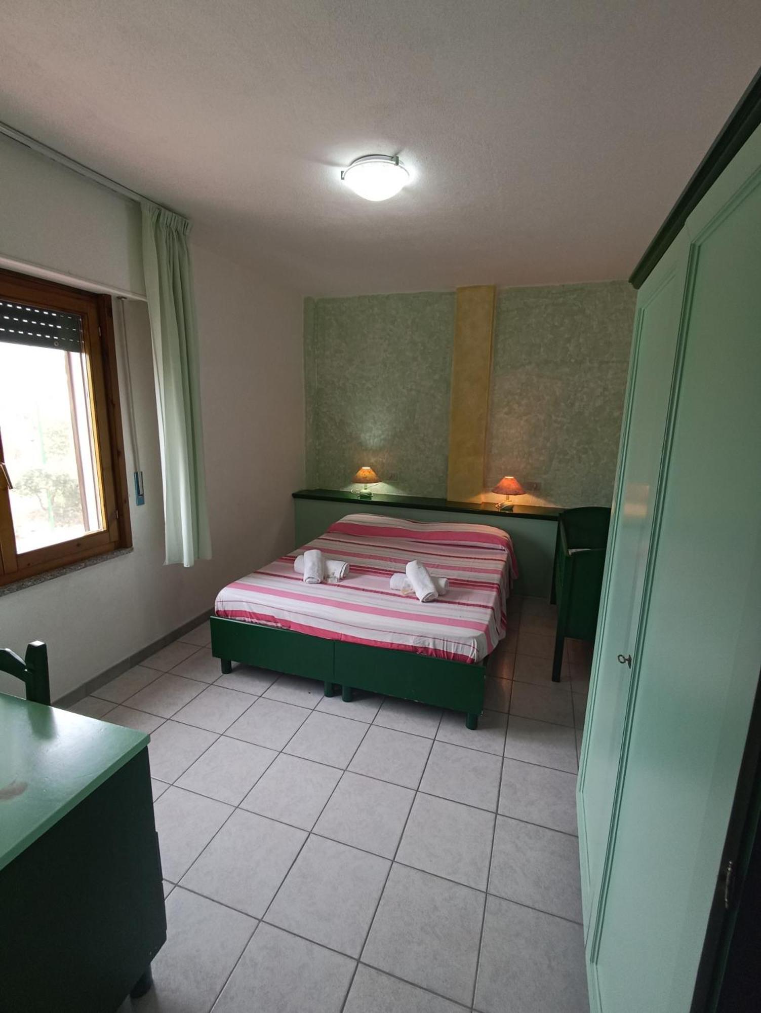 S'Ustiarvu- Nuova Gestione Hotel Cala Liberotto Exterior foto